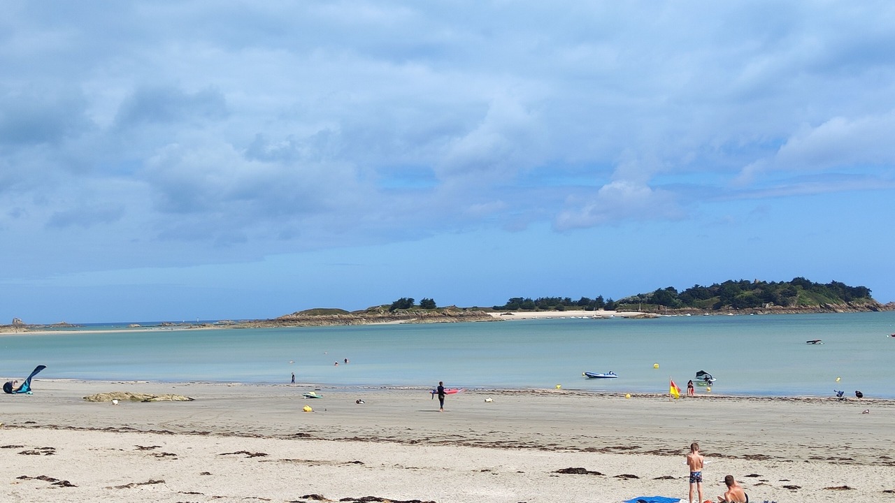 Photo of Others in Saint-Lormel