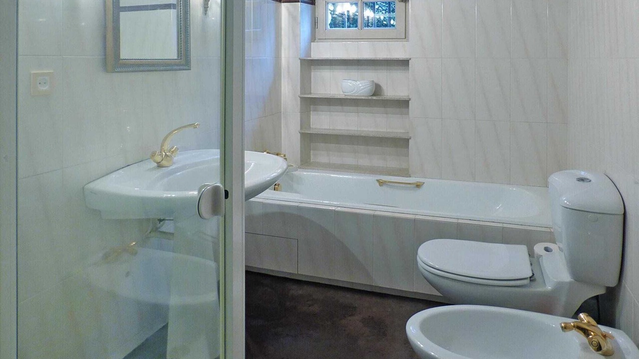 Photo of Bathroom in Le Rosais-La Flourie