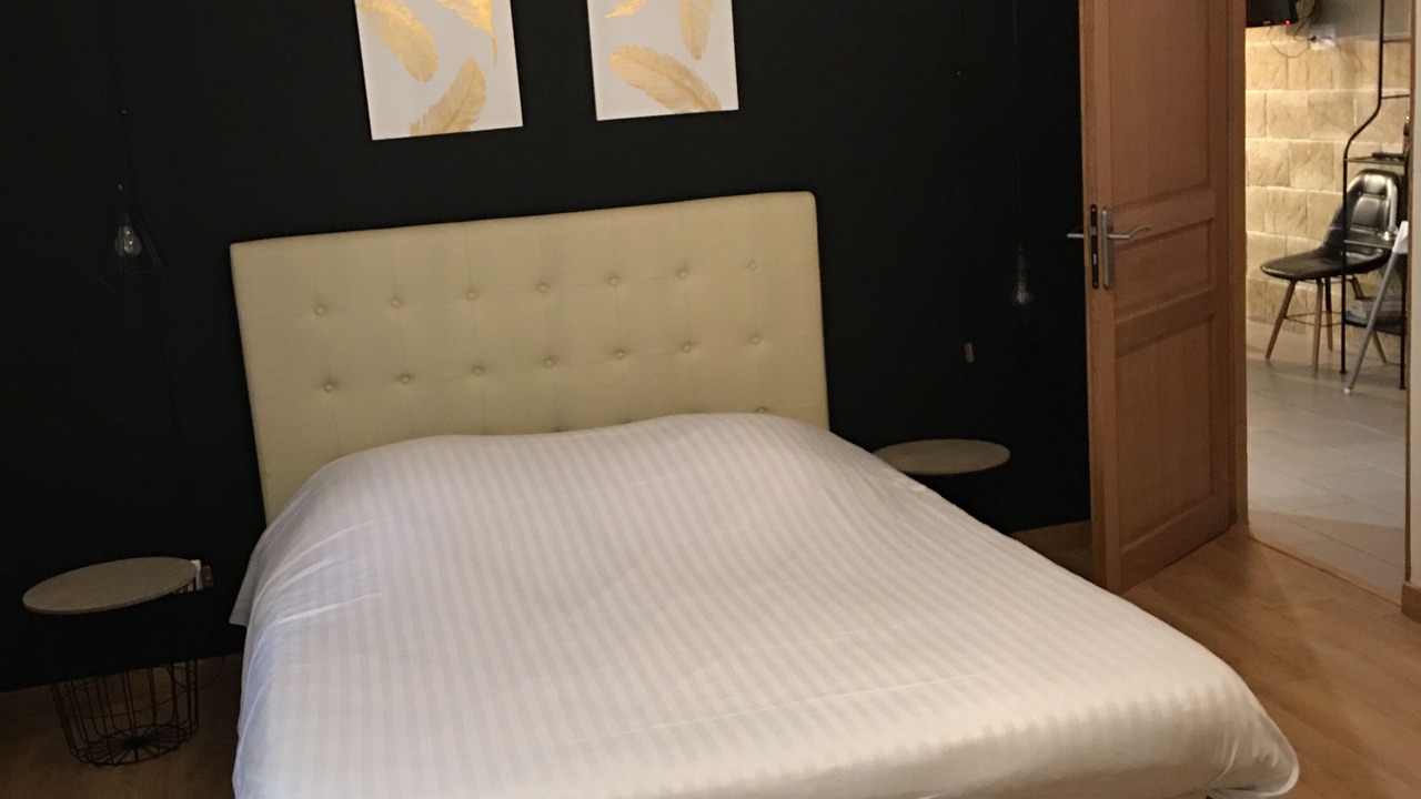 Photo of Bedroom in Ay