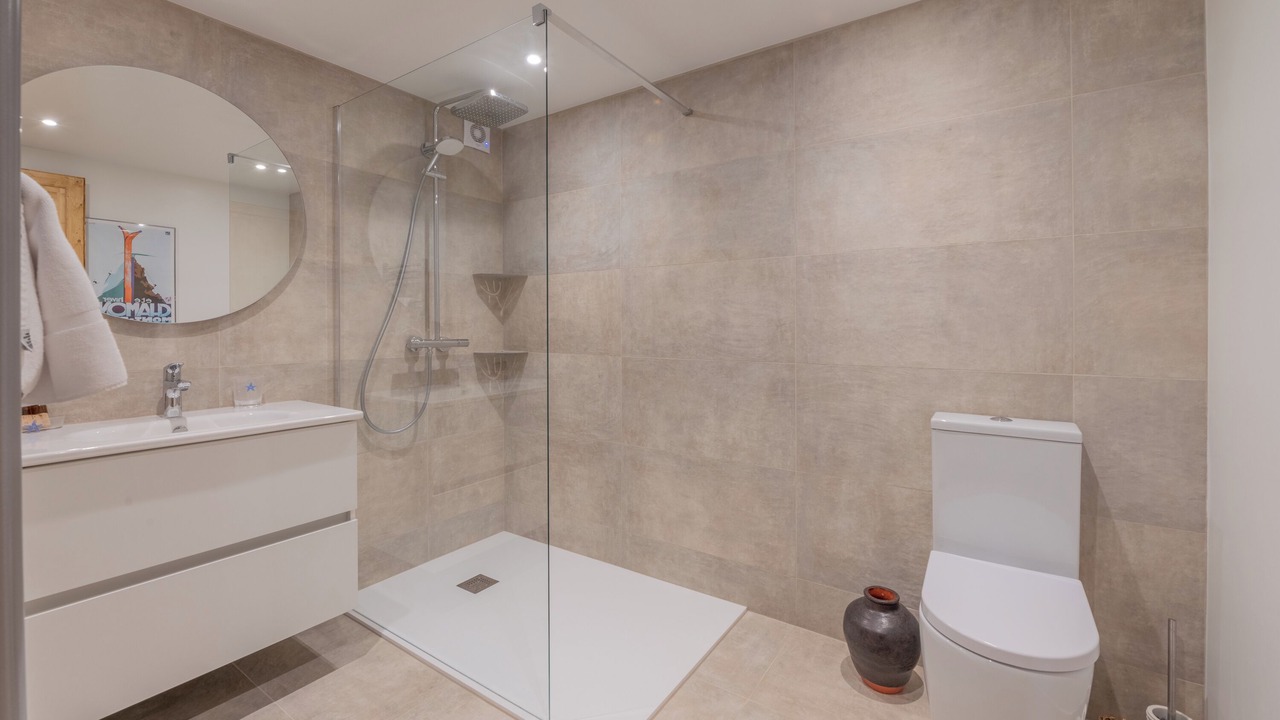 Photo of Bathroom in Le Tour