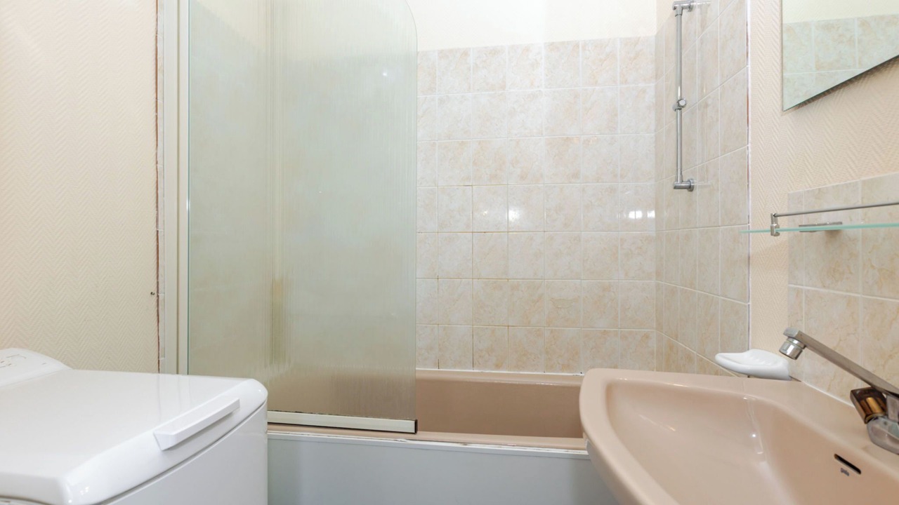 Photo of Bathroom in La Richardais