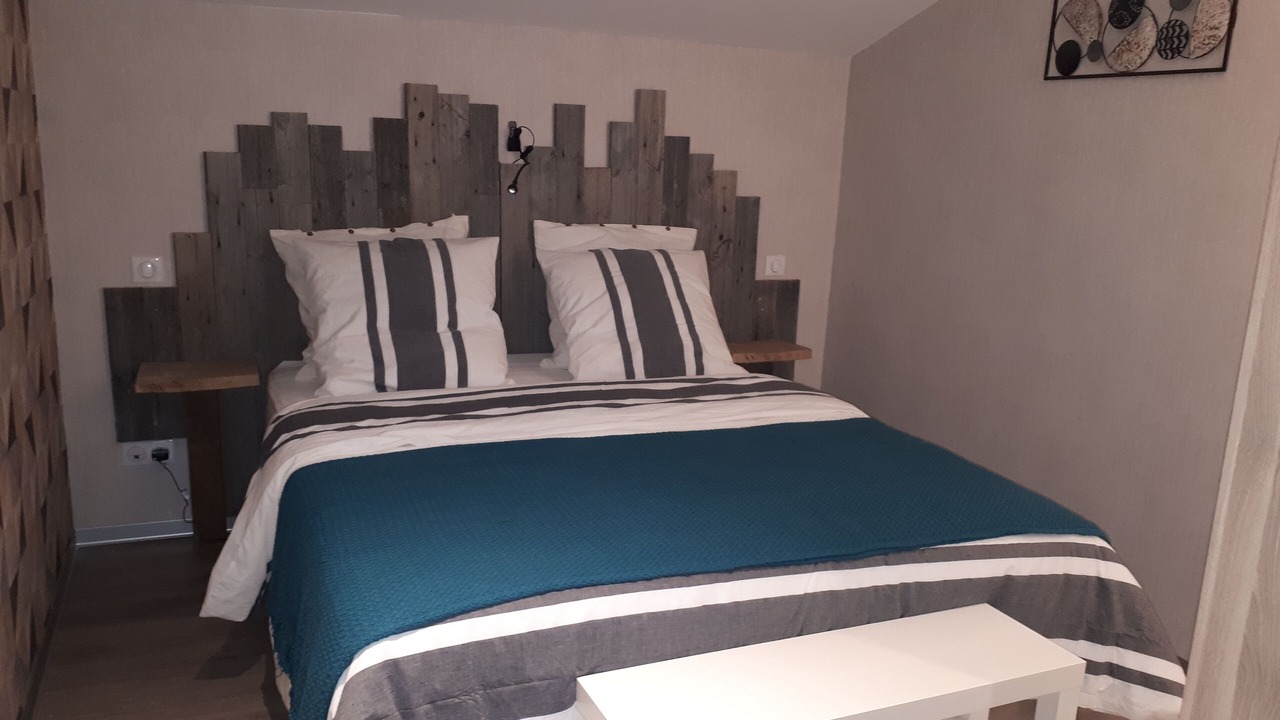 Photo of Bedroom in Nixeville-Blercourt