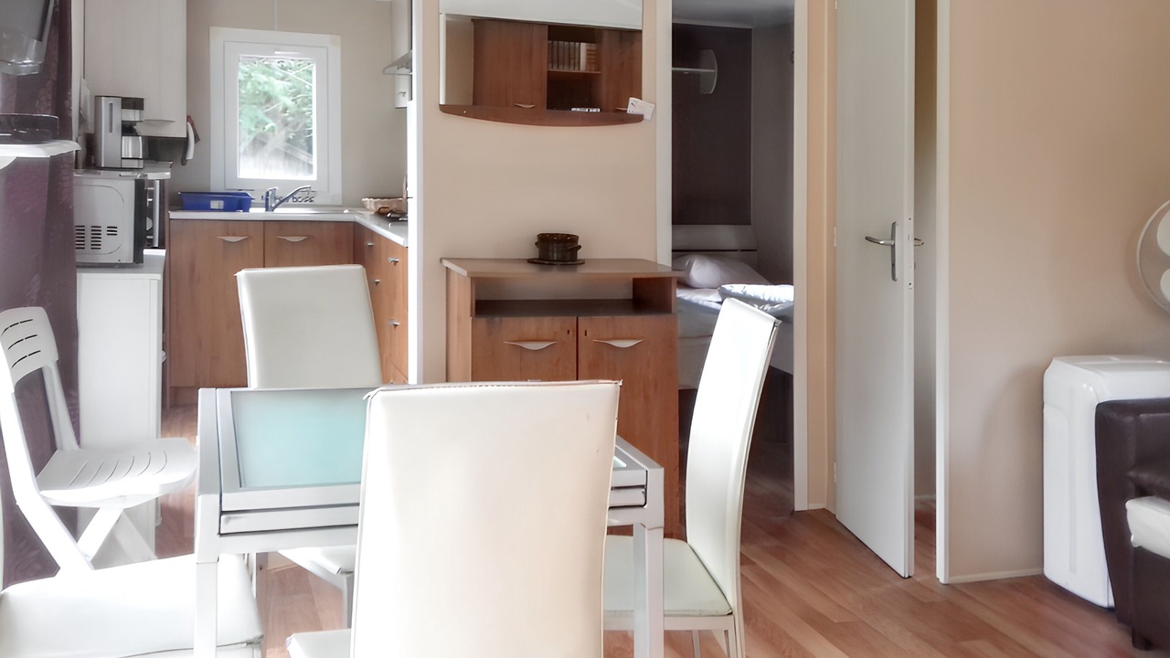 Photo of Livingroom in Saint-Hilaire-sous-Romilly
