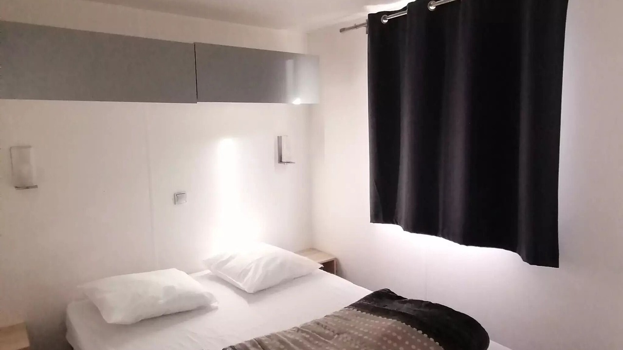 Photo of Bedroom in Axat