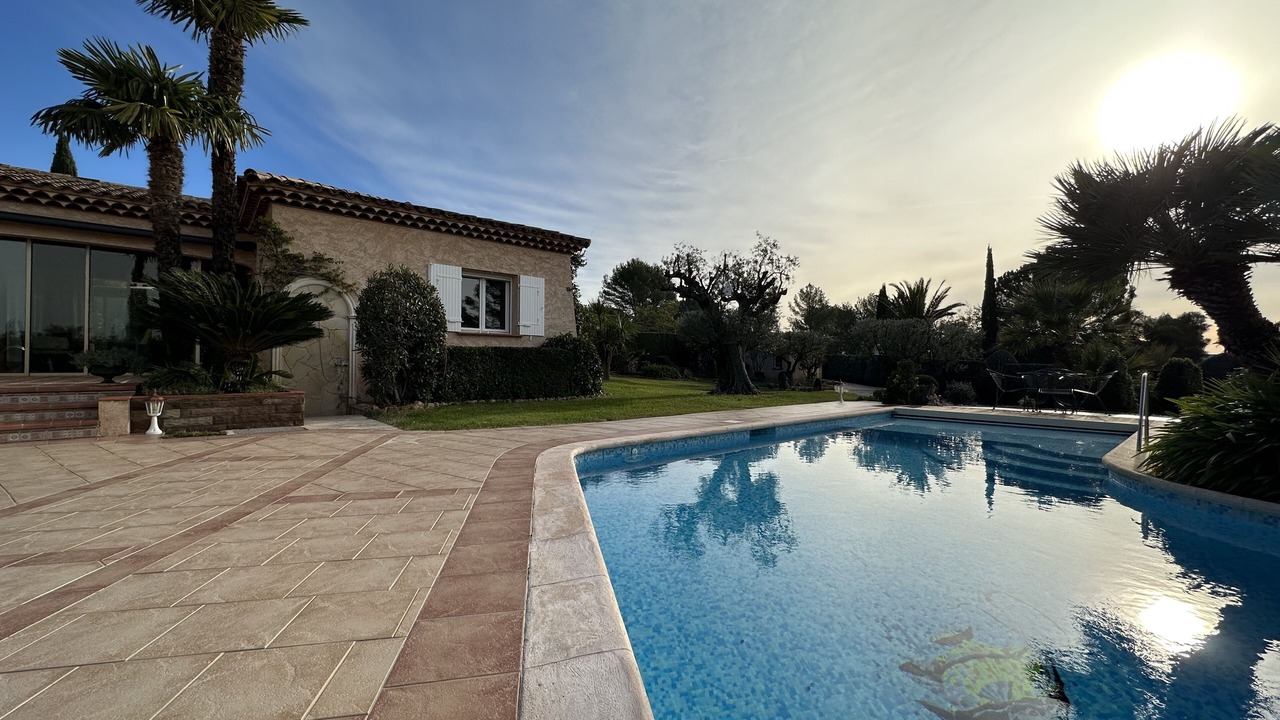 Photo of Outdoor in La Bouverie