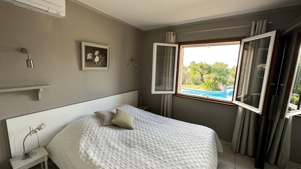 Photo of Bedroom in La Bouverie