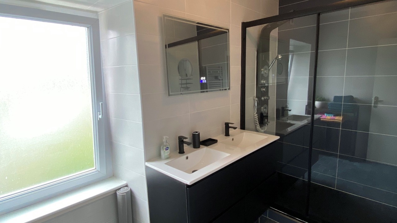 Photo of Bathroom in Landehen