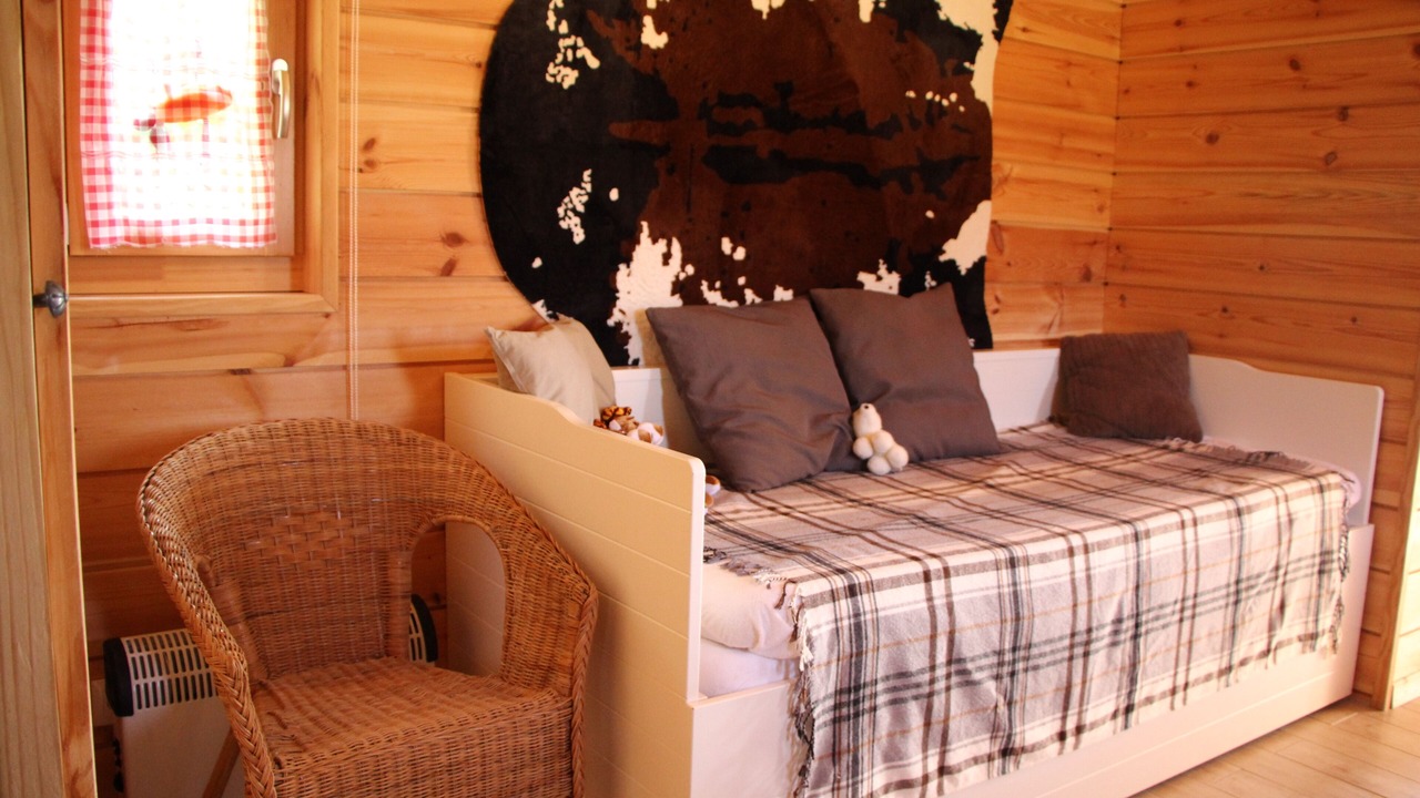 Photo of Bedroom in Barberey-aux-Moines