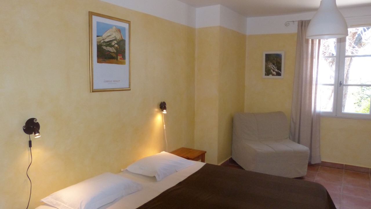 Photo of Bedroom in Moustiers-Sainte-Marie