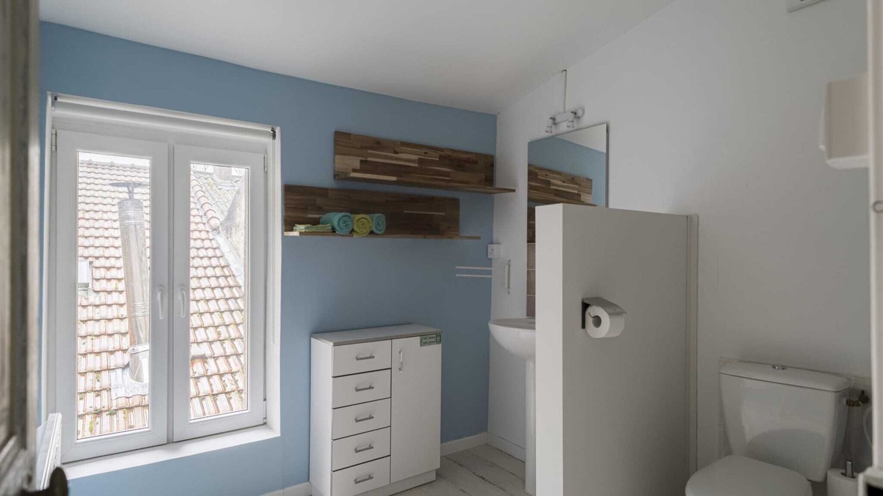 Photo of Bathroom in Dun-sur-Meuse
