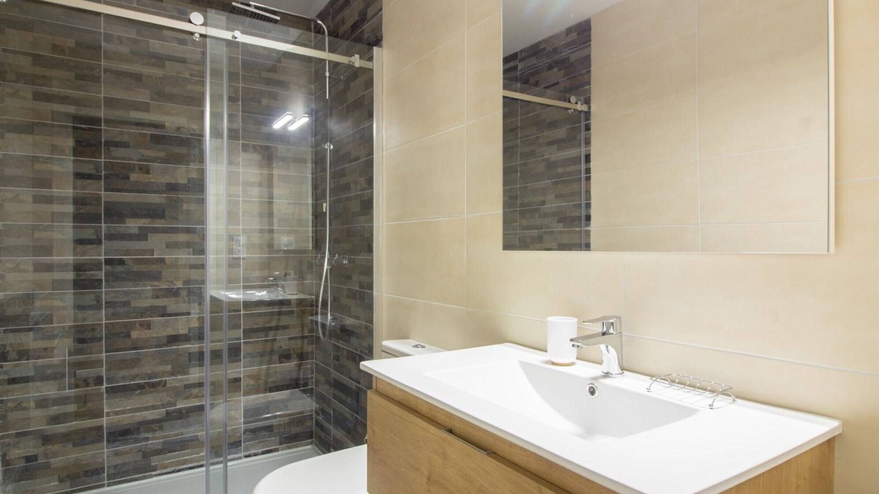 Photo of Bathroom in Cauterets