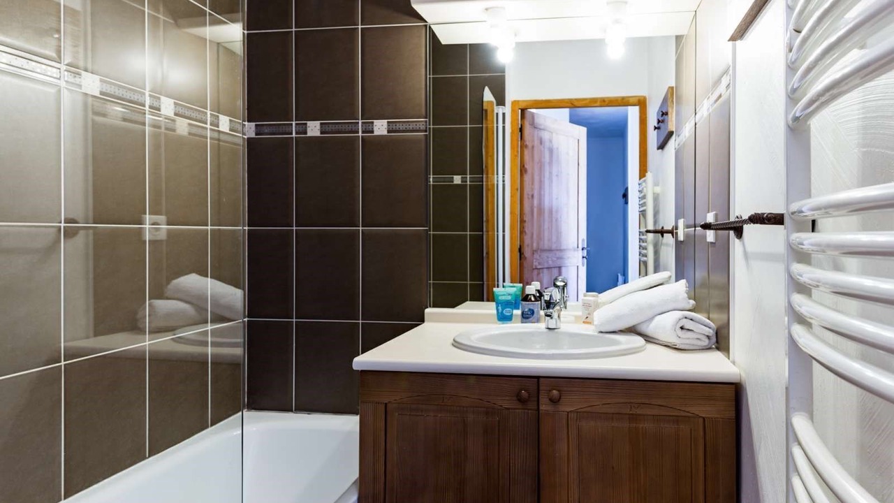 Photo of Bathroom in Cadeilhan-Trachere