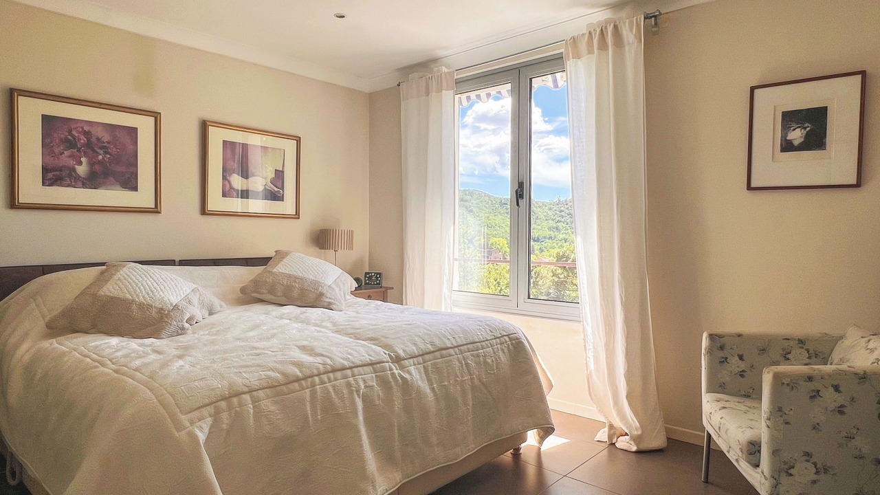 Photo of Bedroom in Collobrieres