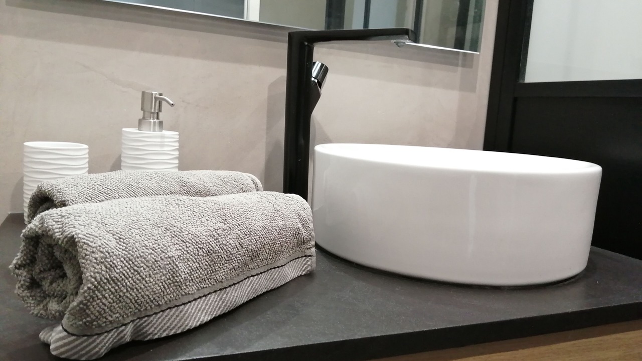 Photo of Bathroom in Dinan