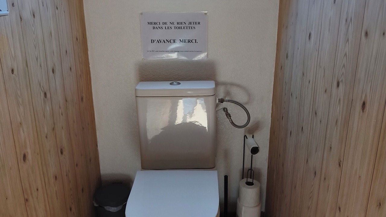Photo of Bathroom in Matignon