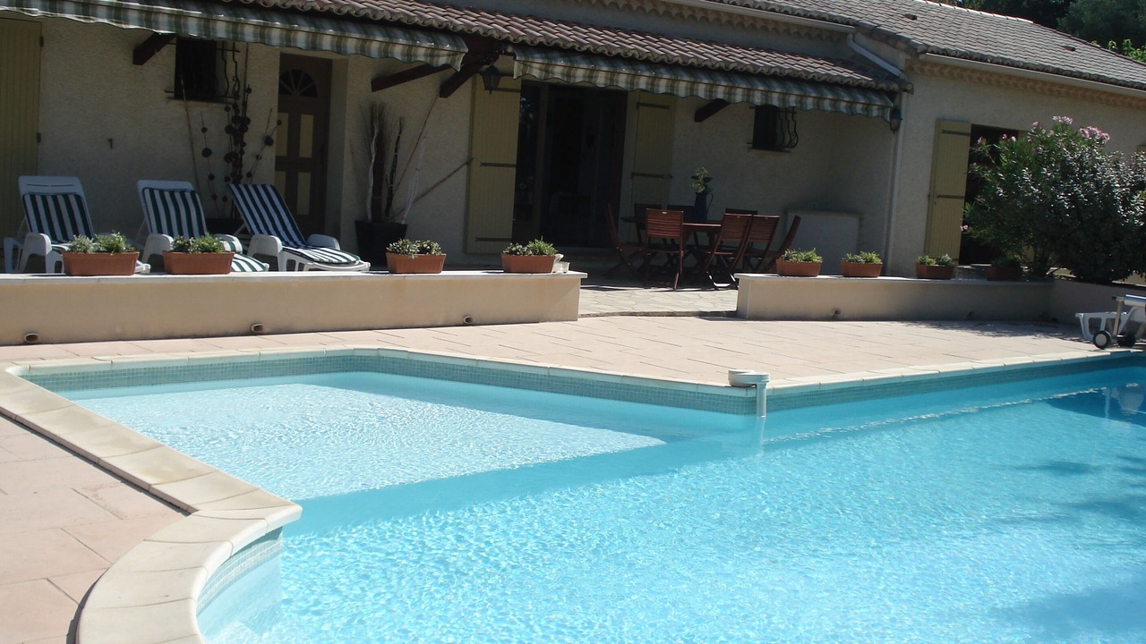 Photo of Outdoor in Pont-Saint-Esprit