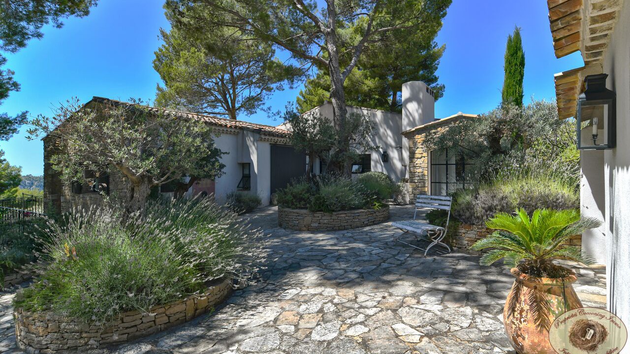 Photo of Outdoor in Le Beausset