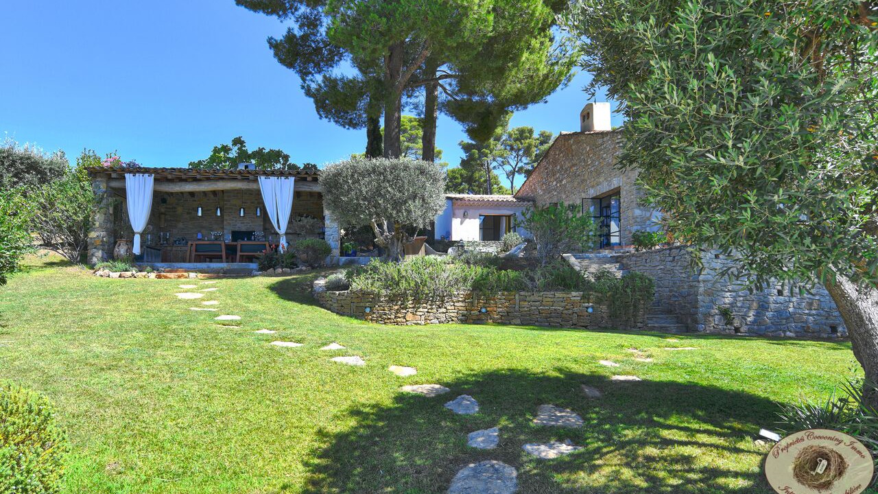 Photo of Outdoor in Le Beausset