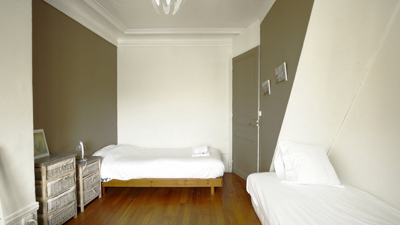 Photo of Bedroom in Chaillot