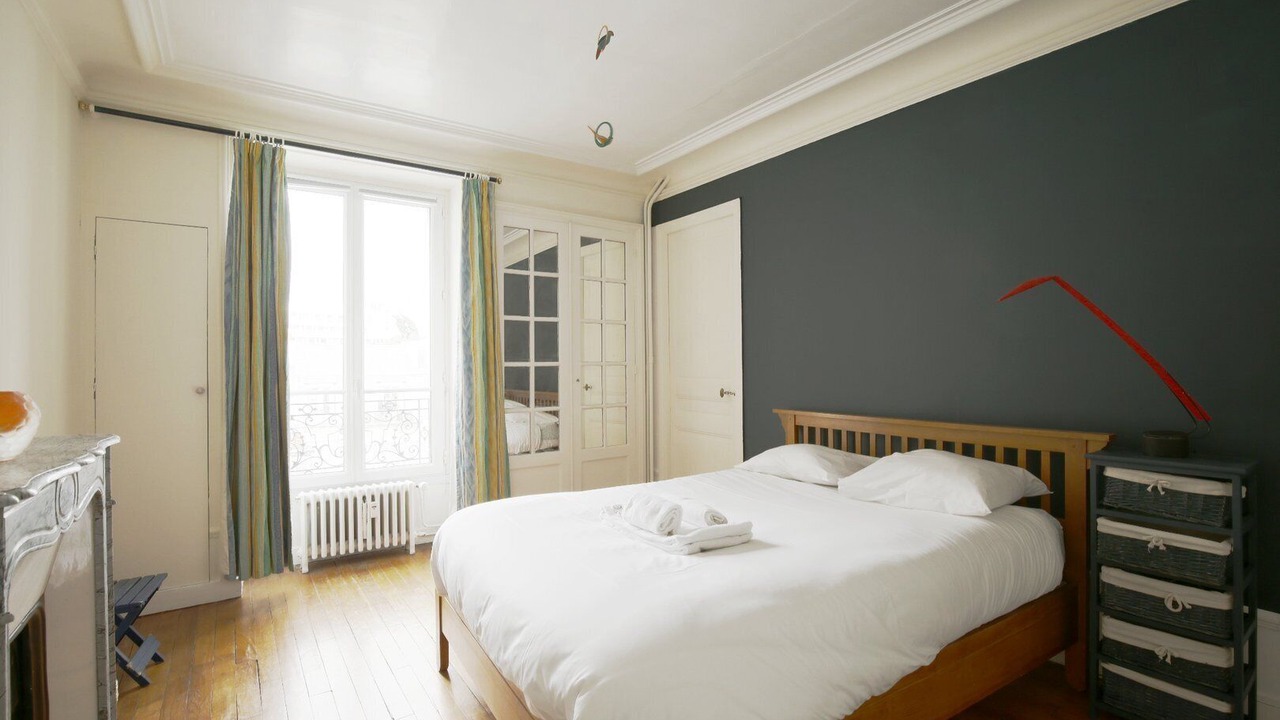 Photo of Bedroom in Chaillot