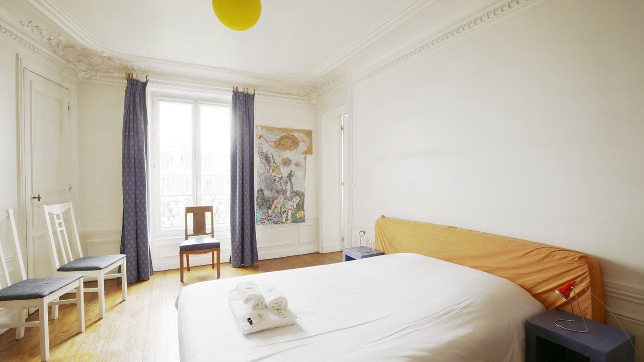 Photo of Bedroom in Chaillot
