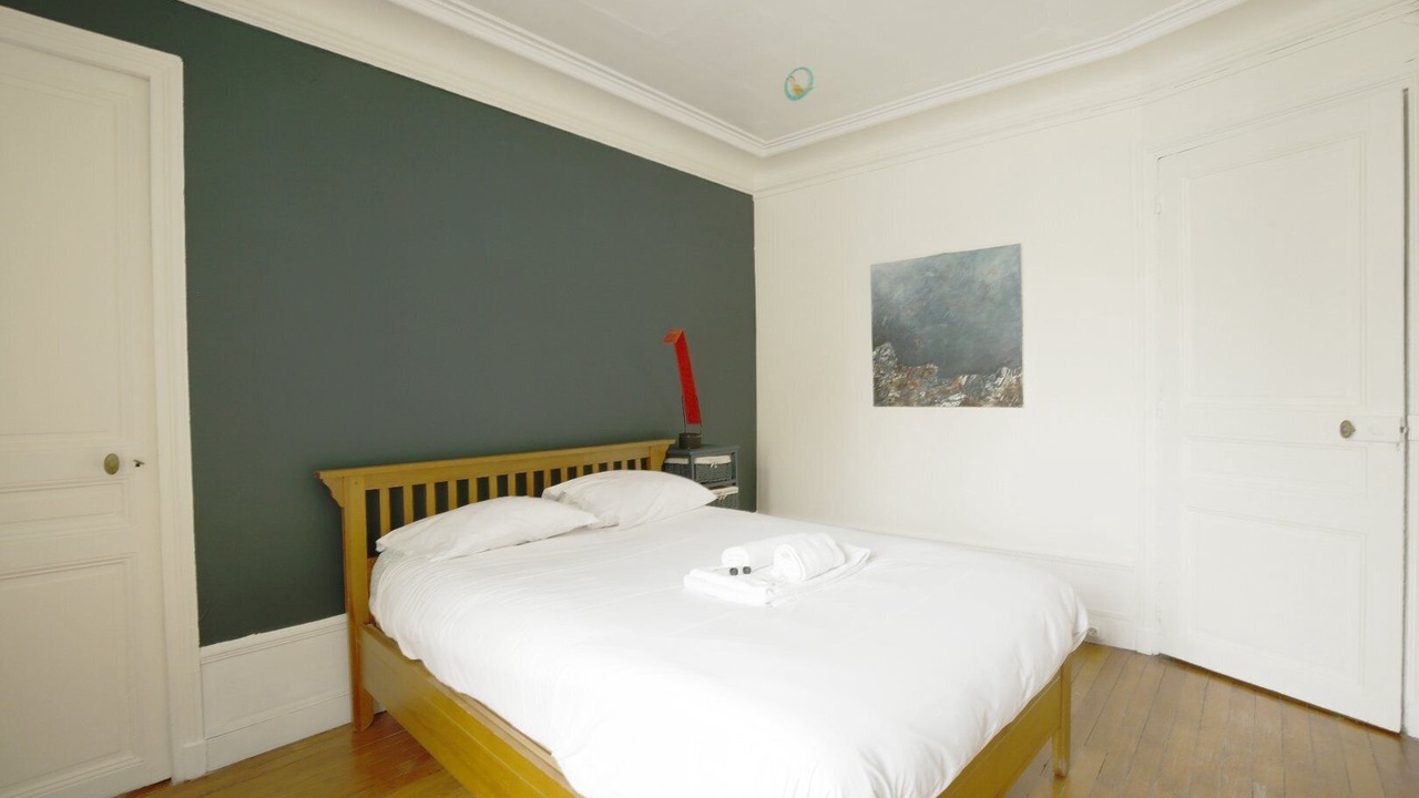 Photo of Bedroom in Chaillot