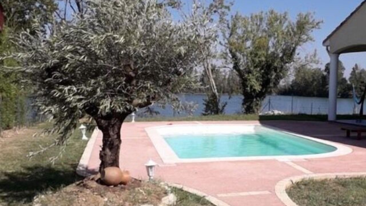 Photo of Outdoor in Lespinasse