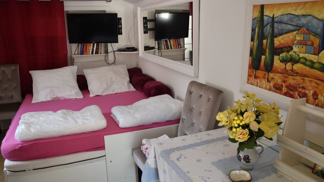 Photo of Bedroom in Ampus