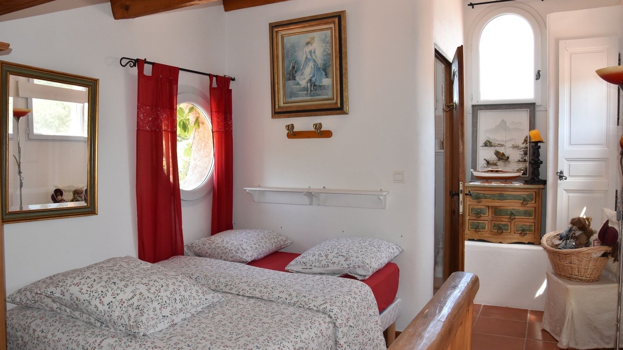 Photo of Bedroom in Ampus