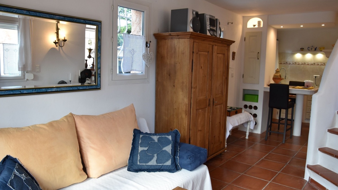 Photo of Livingroom in Ampus