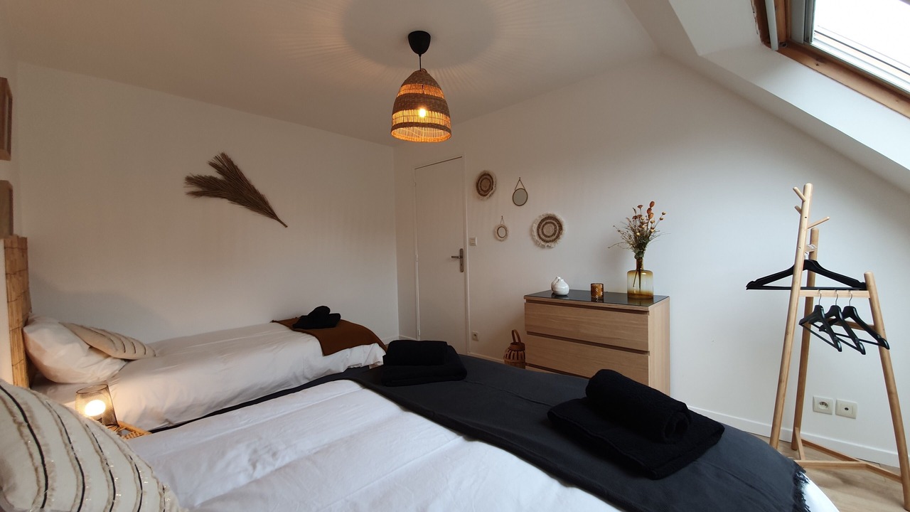 Photo of Bedroom in Plouegat-Moysan