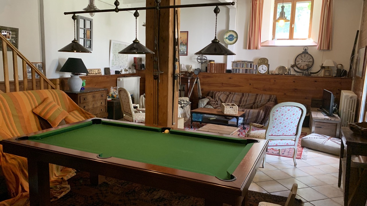 Photo of Livingroom in Guchan