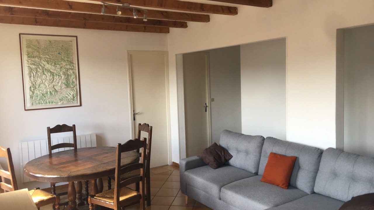 Photo of Livingroom in Ascou