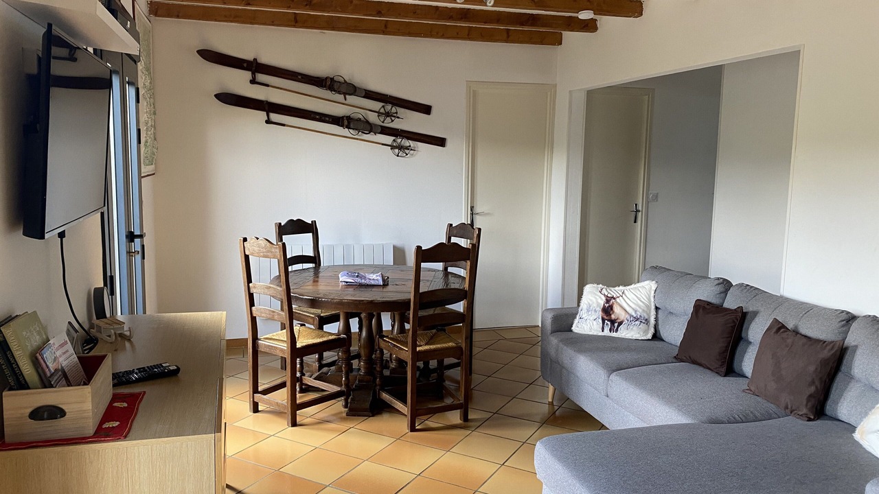 Photo of Livingroom in Ascou