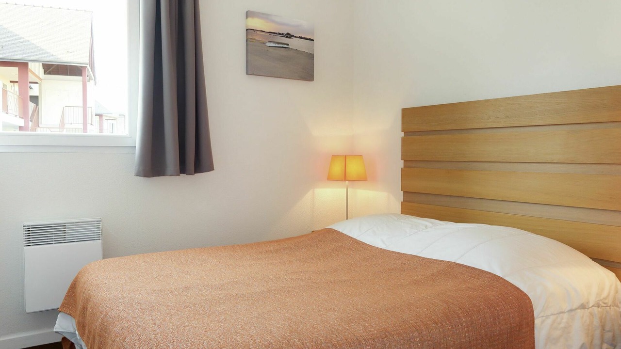Photo of Bedroom in Sables-d'Or-les-Pins