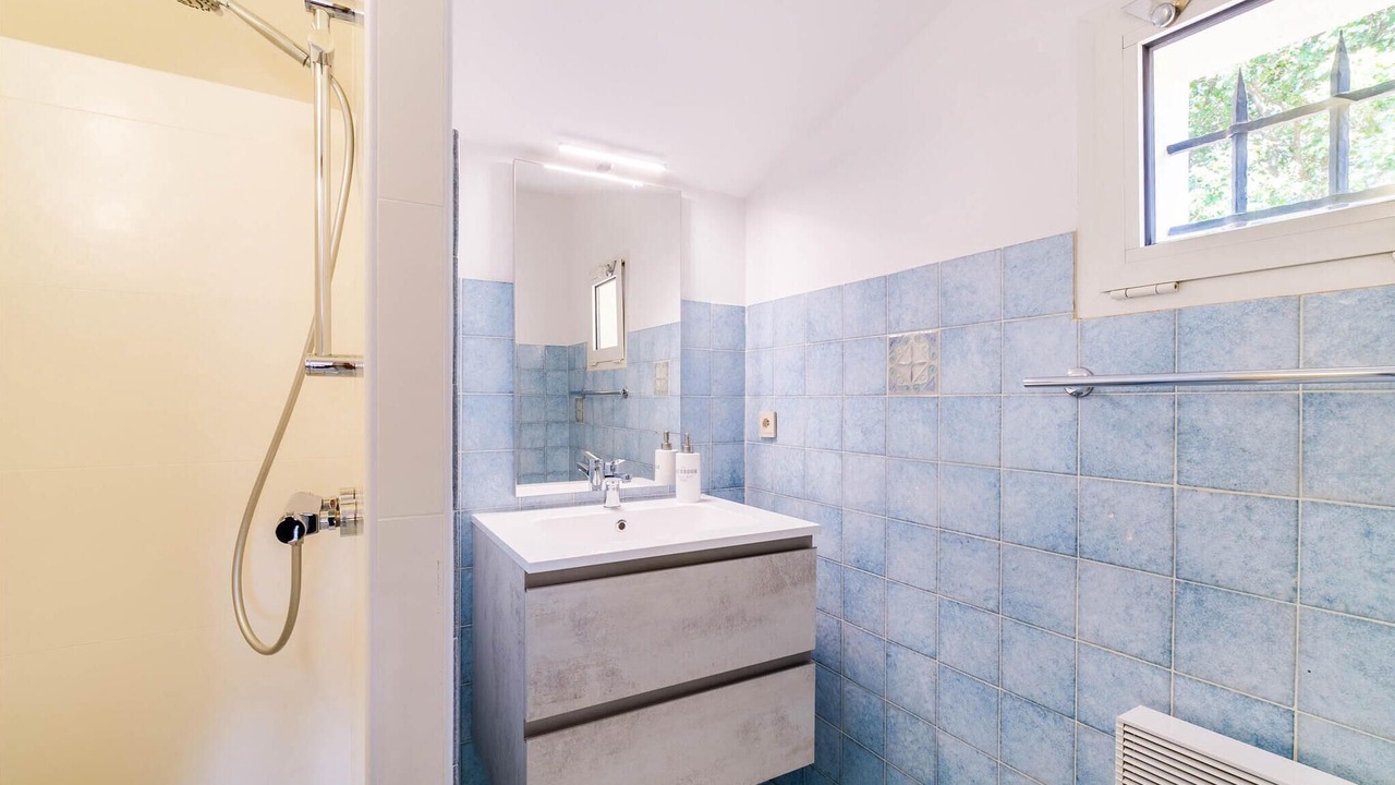 Photo of Bathroom in Saint-Cezaire-sur-Siagne