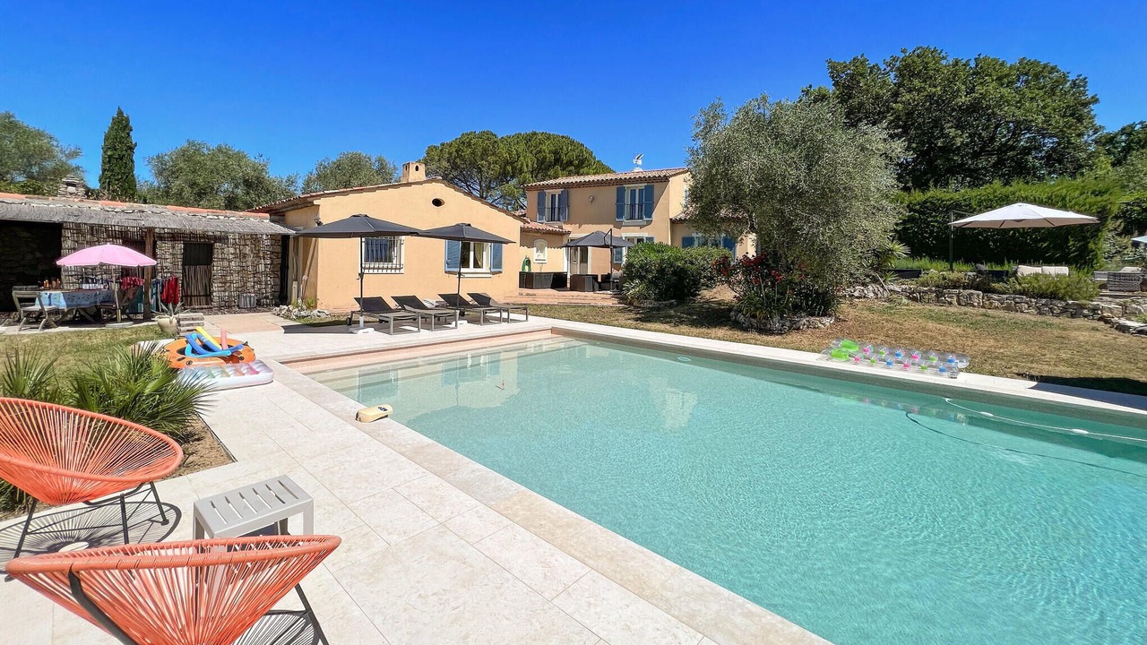 Photo of Outdoor in Saint-Cezaire-sur-Siagne