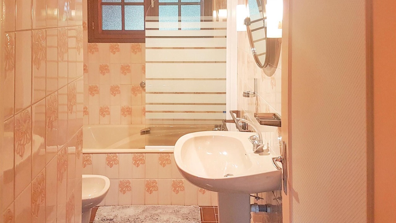 Photo of Bathroom in La Fresnais