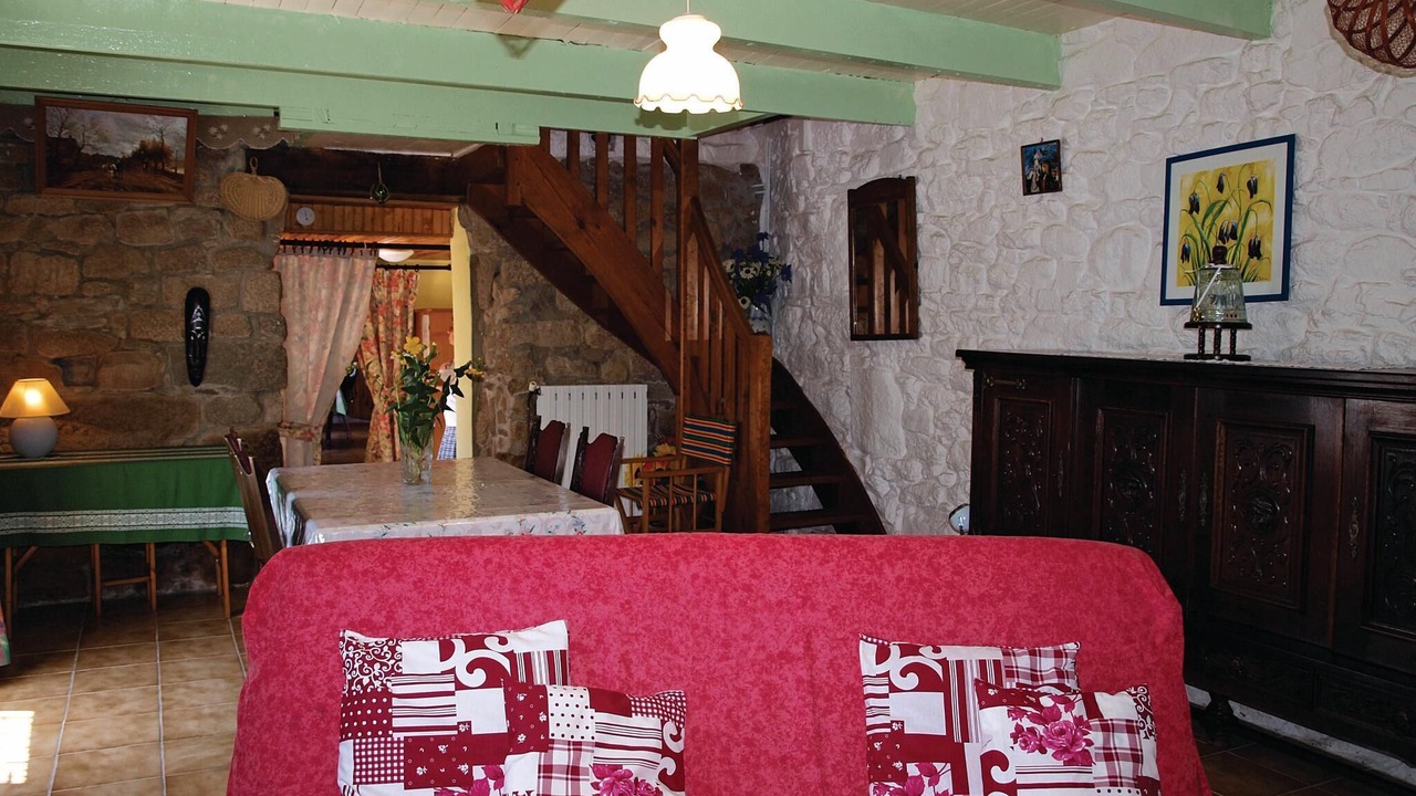 Photo of Bedroom in Plouaret