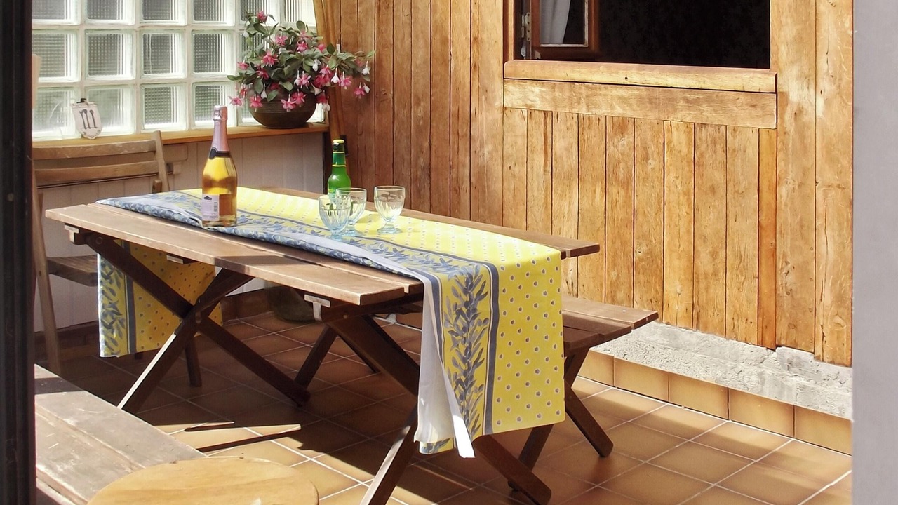 Photo of Livingroom in Tredrez-Locquemeau