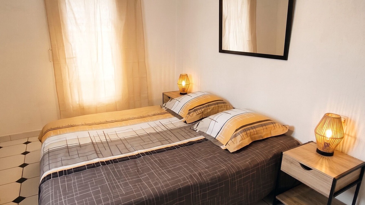 Photo of Bedroom in Meynes