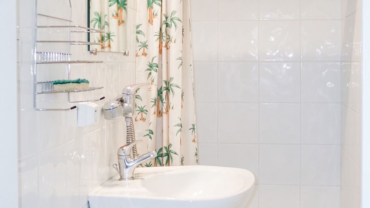 Photo of Bathroom in Meynes