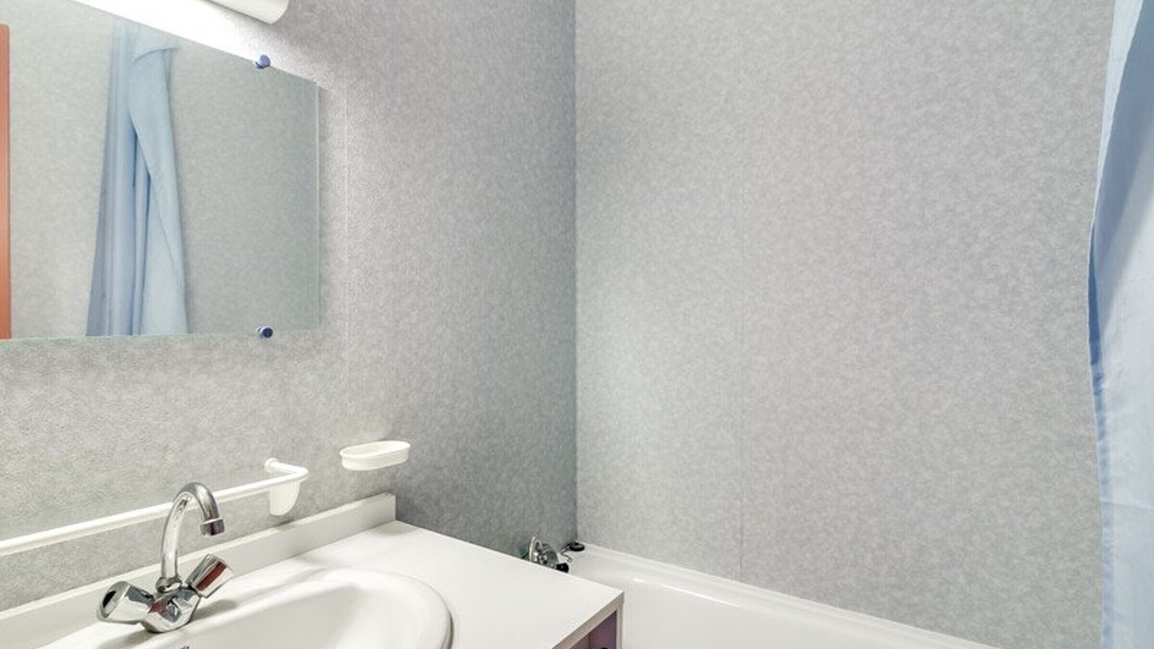 Photo of Bathroom in Cauterets