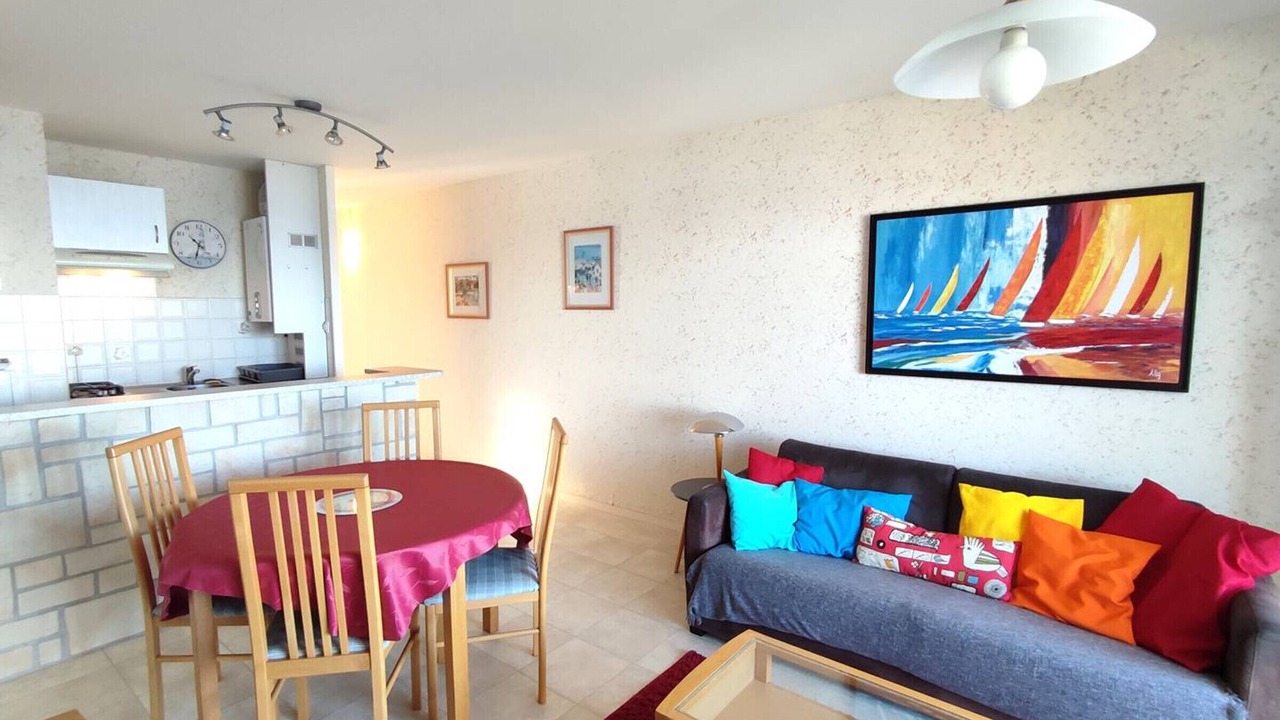 Photo of Livingroom in Tregastel