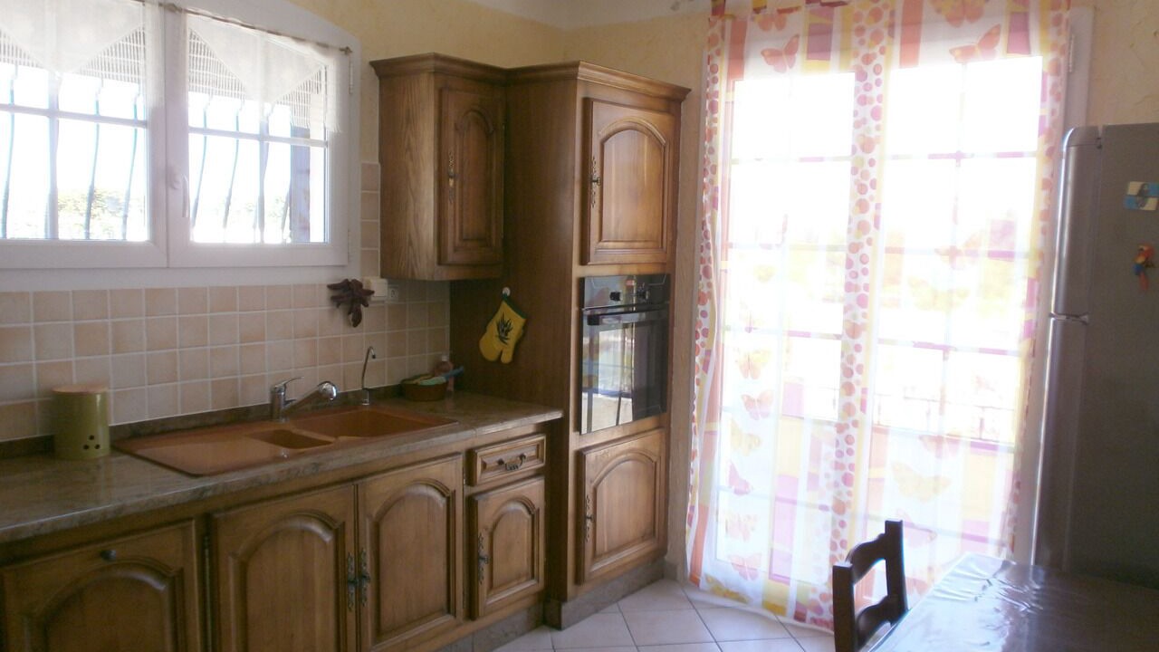 Photo of Kitchen in Mazaugues