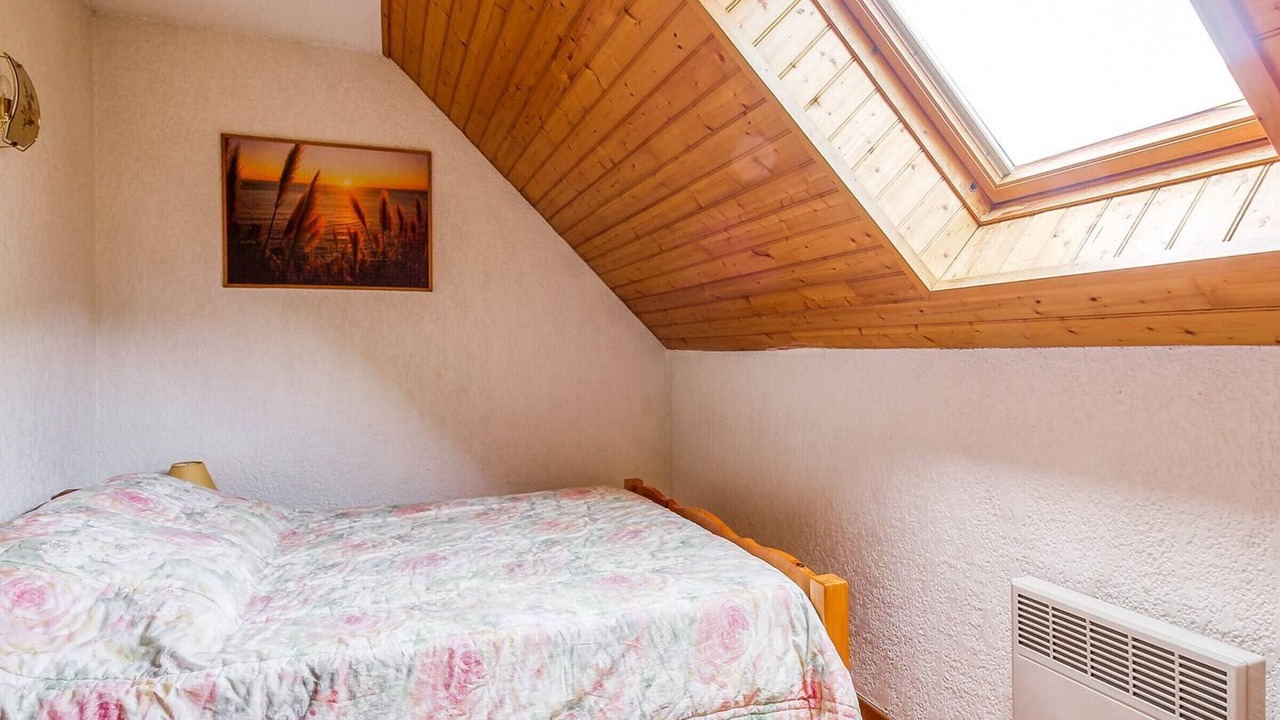 Photo of Bedroom in Esquieze-Sere