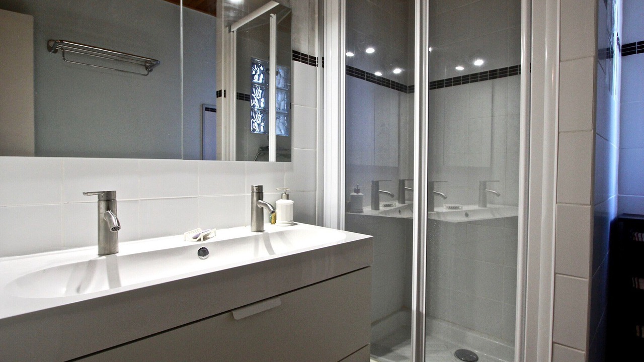 Photo of Bathroom in Chamrousse