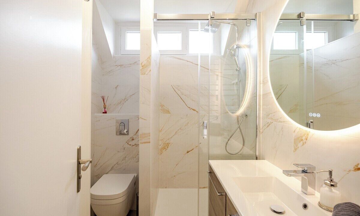 Photo of Bathroom in Ploubalay
