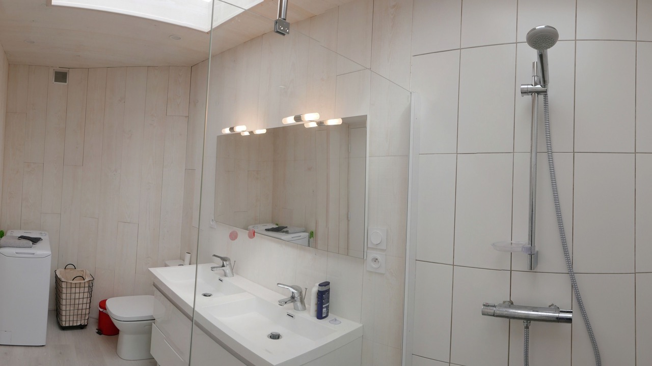 Photo of Bathroom in Agos-Vidalos