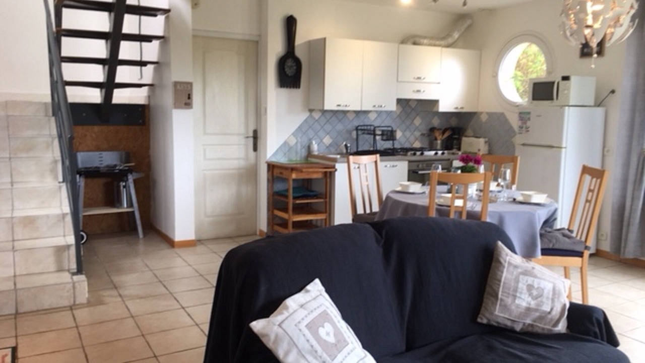 Photo of Livingroom in Tredrez-Locquemeau